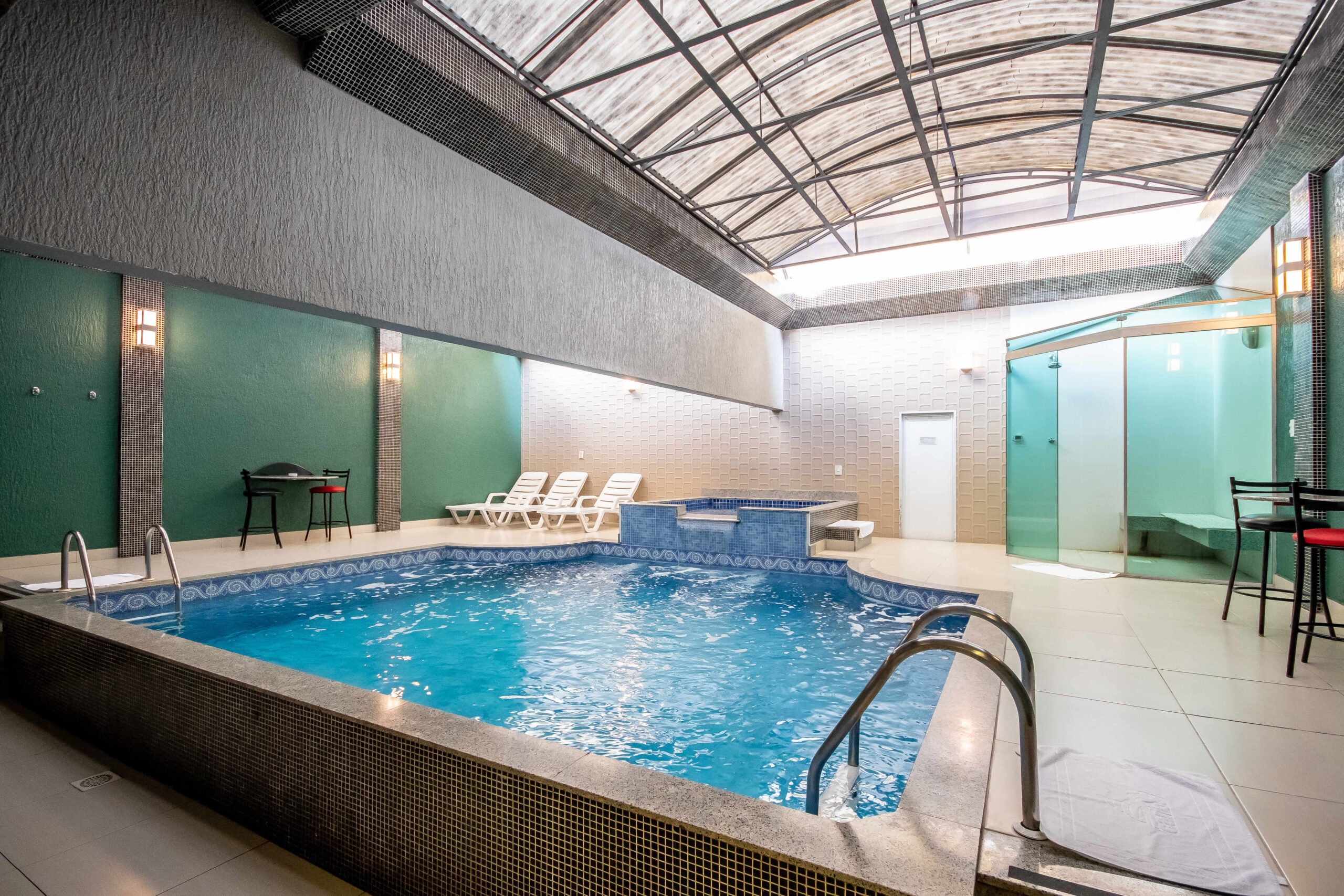 Piscina aquecida da Suíte Mansão